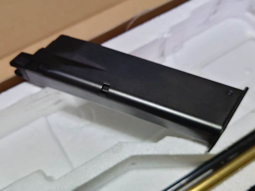 KSC M93R ガスブローバック スパルタン　予備マガジン付き
