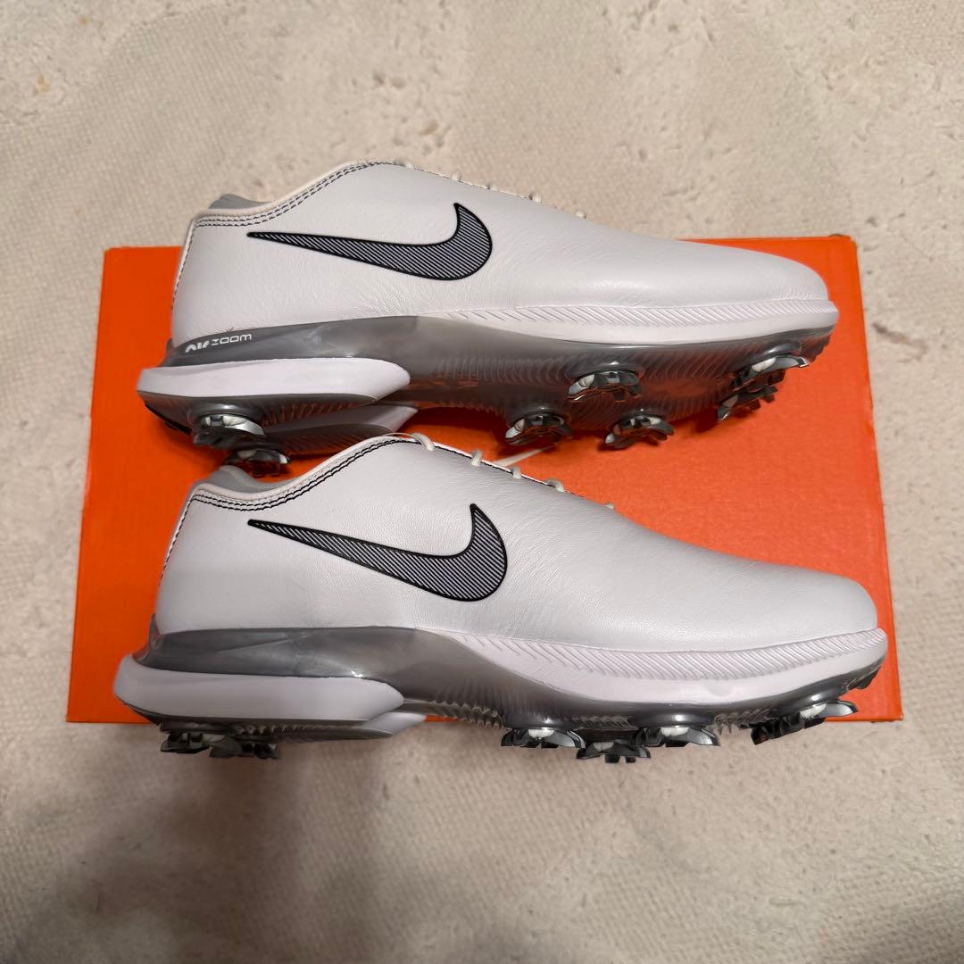 NIKE レディース　ゴルフシューズ　レザー　23.5㎝