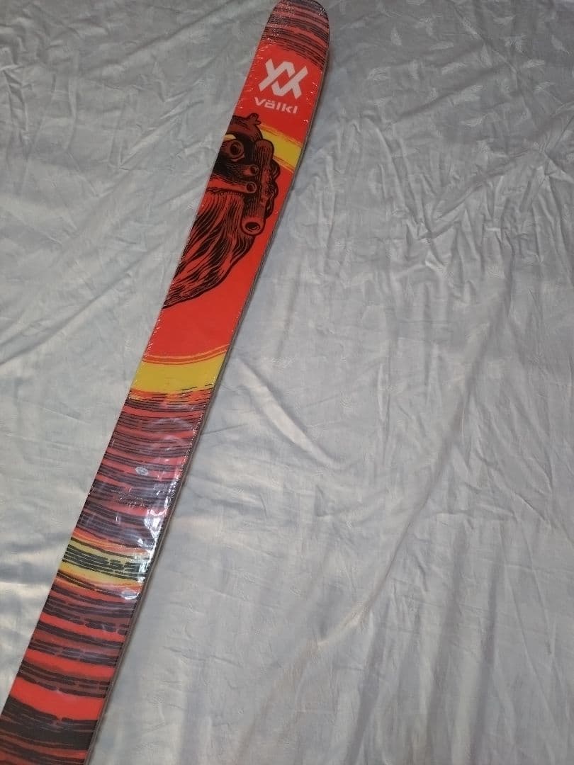 フォルクルスキー　リボルト121新品