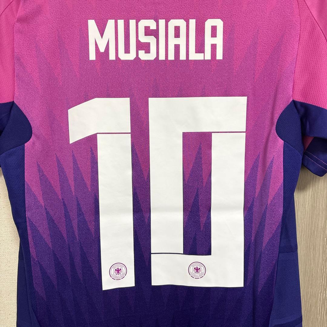 ドイツ代表 アウェイ オーセンティックユニフォーム M ムシアラ