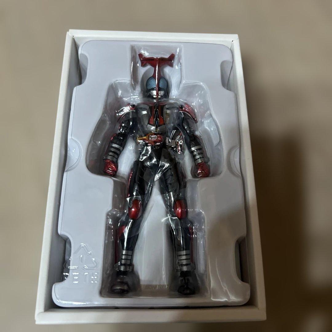 真骨頂　仮面ライダーカブト　ハイパーフォーム