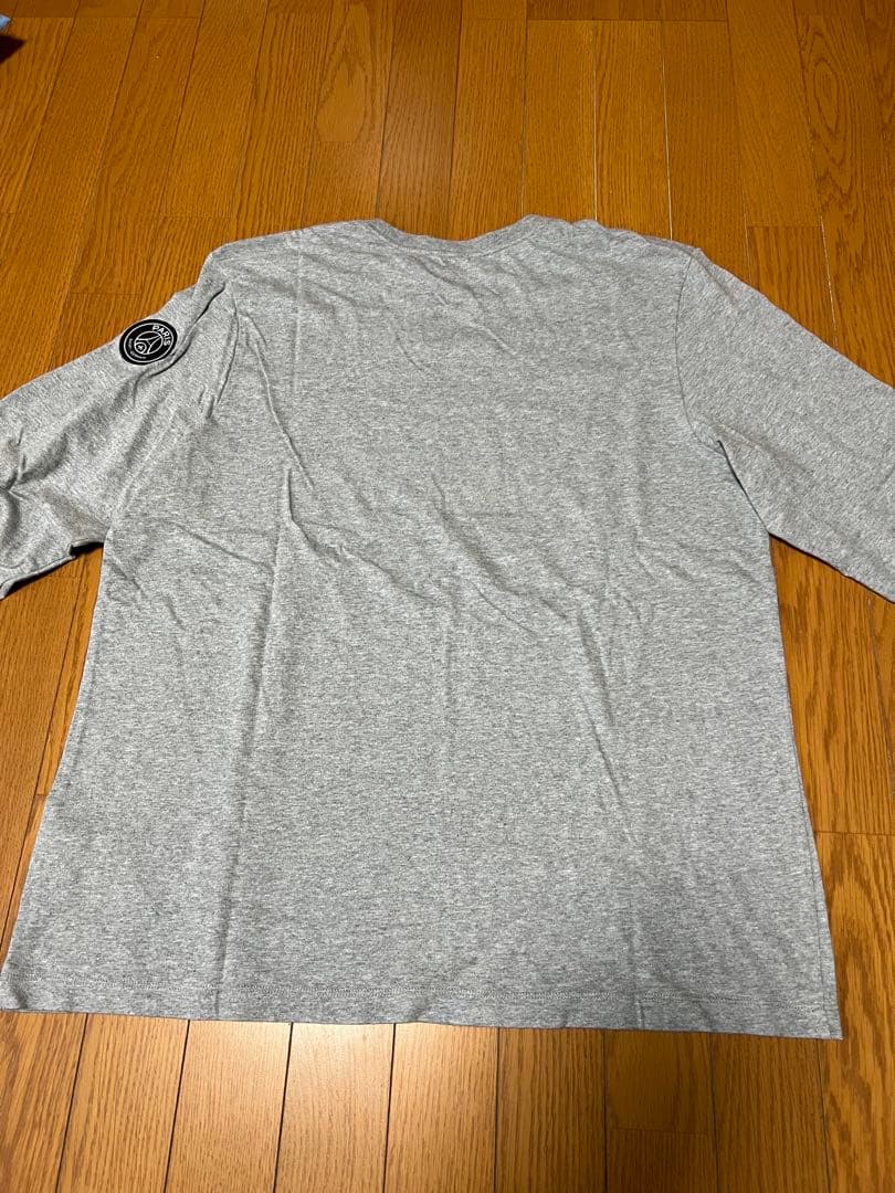 Nike パリ　サンジェルマン　ロンt 長袖カットソー グレー　PSG