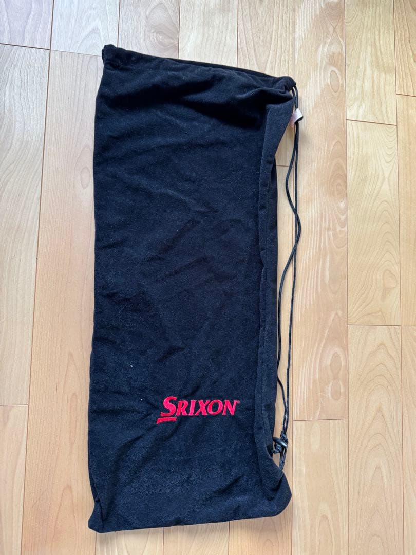 スリクソン　Srixon Revo CS 10.0 テニスラケット グリップ2