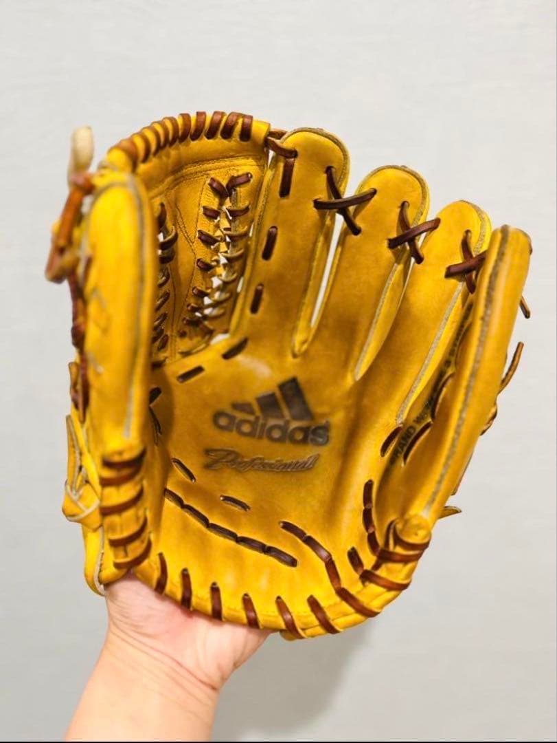 廃盤レア アディダス adidas 硬式グラブ 内野手用 高校野球対応 即戦力