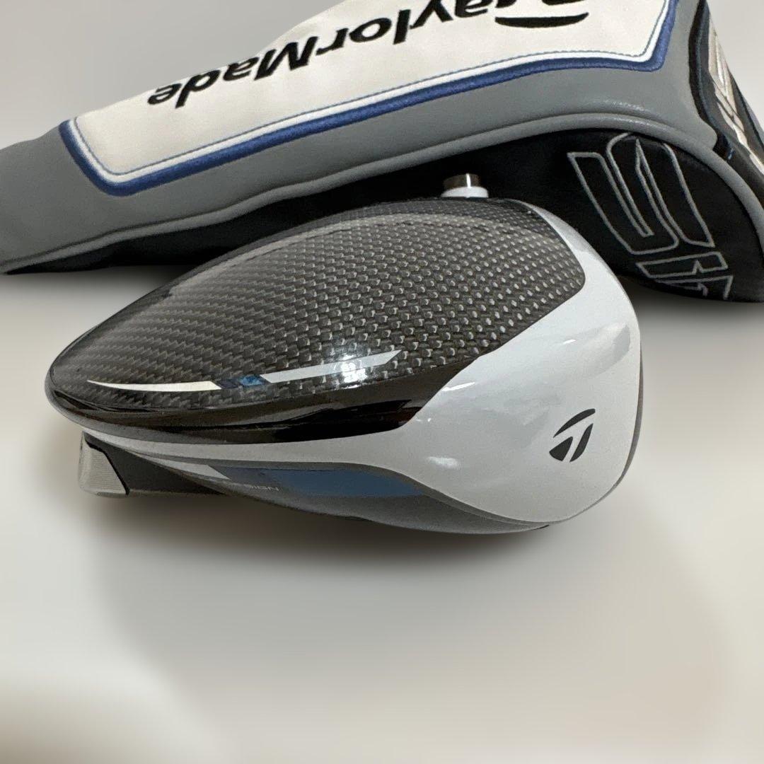 TaylorMade SIM 9.0°ドライバーヘッドのみ　ヘッドカバー付き