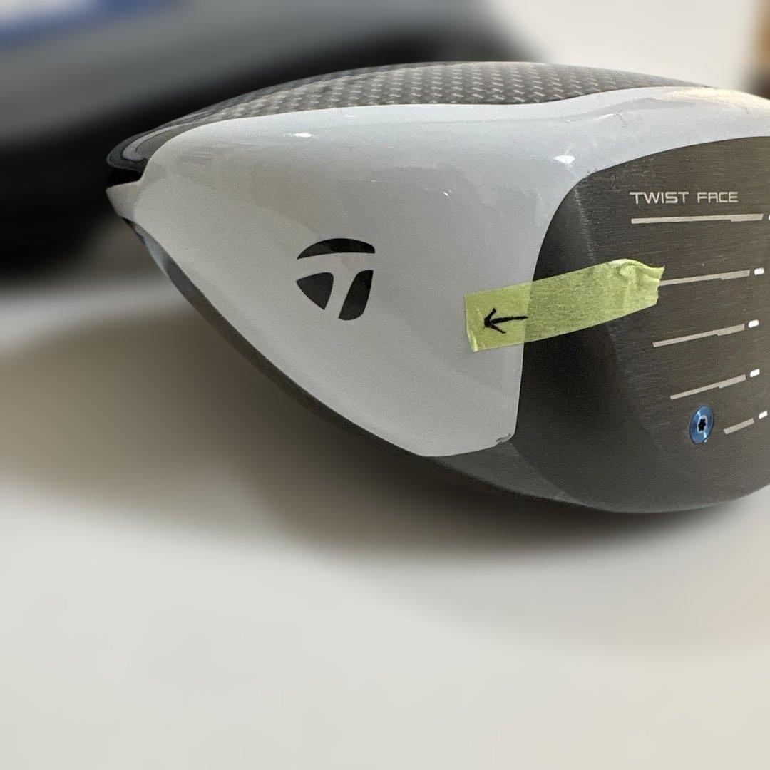 TaylorMade SIM 9.0°ドライバーヘッドのみ　ヘッドカバー付き