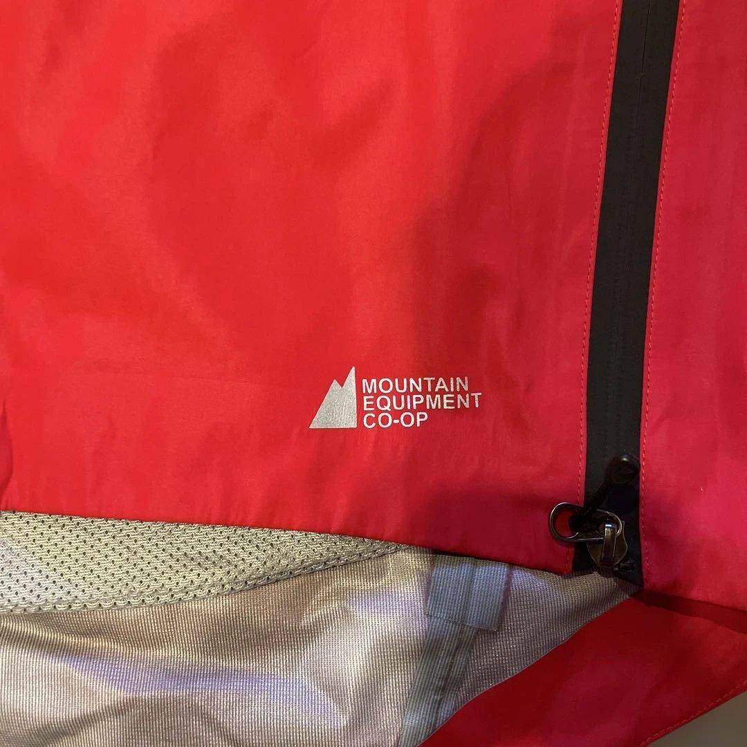 MOUNTAIN EQUIPMENT CO-OP レッドジャケット