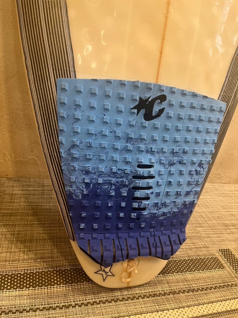 【送料込】MHD／サーフボード フィン・FCSハードケース付き