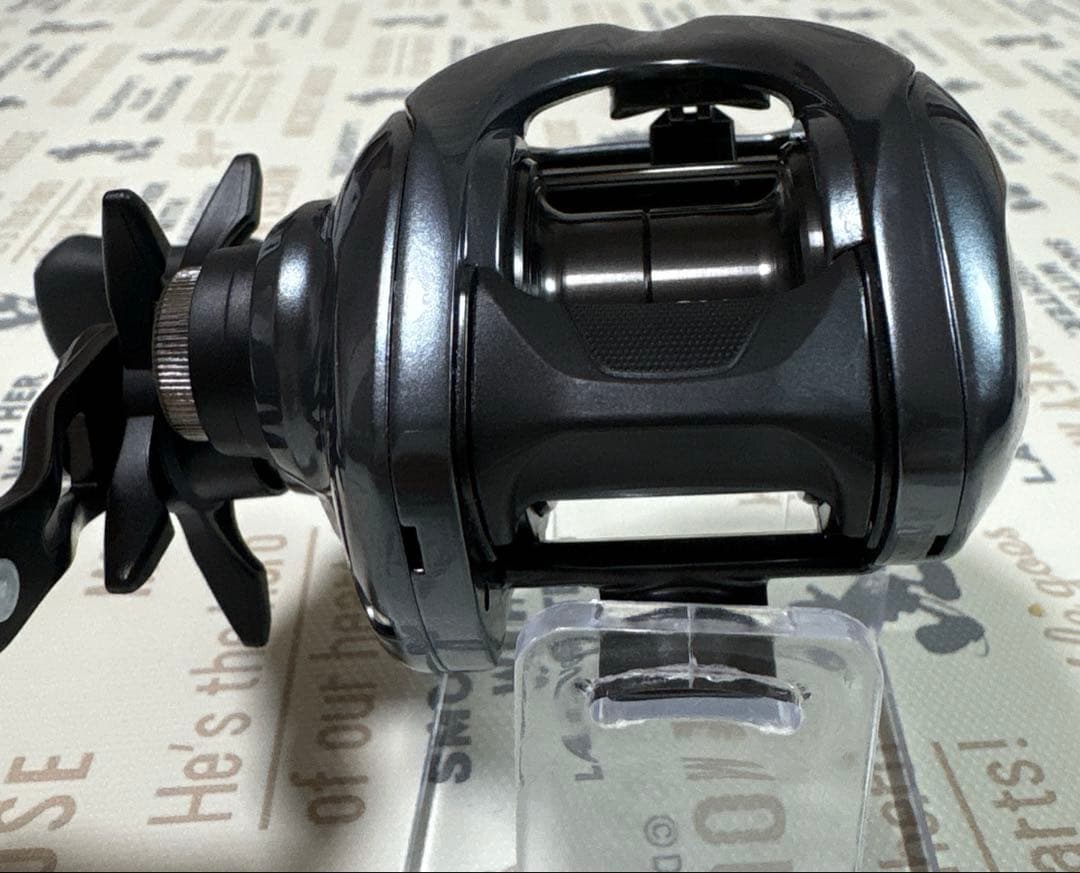 ダイワ 25タトゥーラ SV TW 100HL 左ハンドル