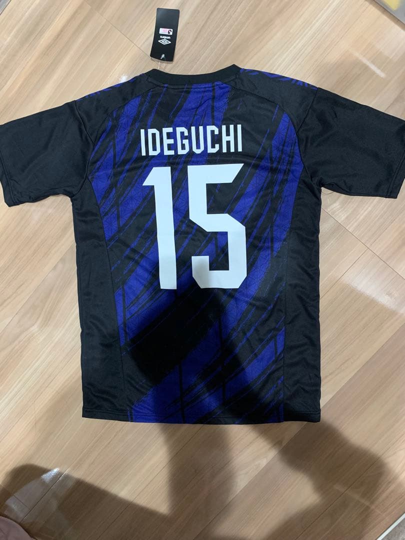 Umbro IDEGUCHI 15 シャツ M-L 黒/紫