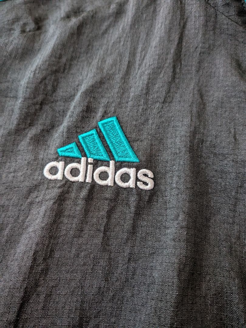 adidas21/22レアルマドリードナイロンジャケット