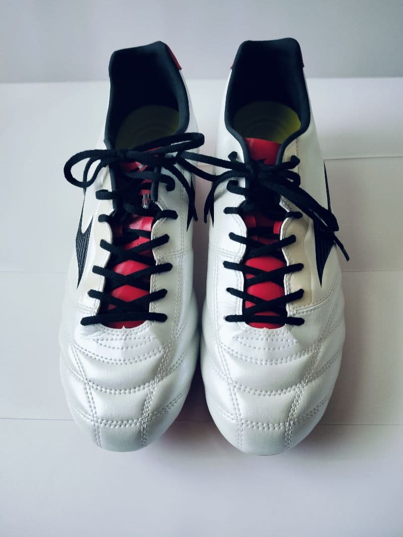 【美品】Mizunoモナルシーダ 2 SW MD (Pサッカースパイク28cm