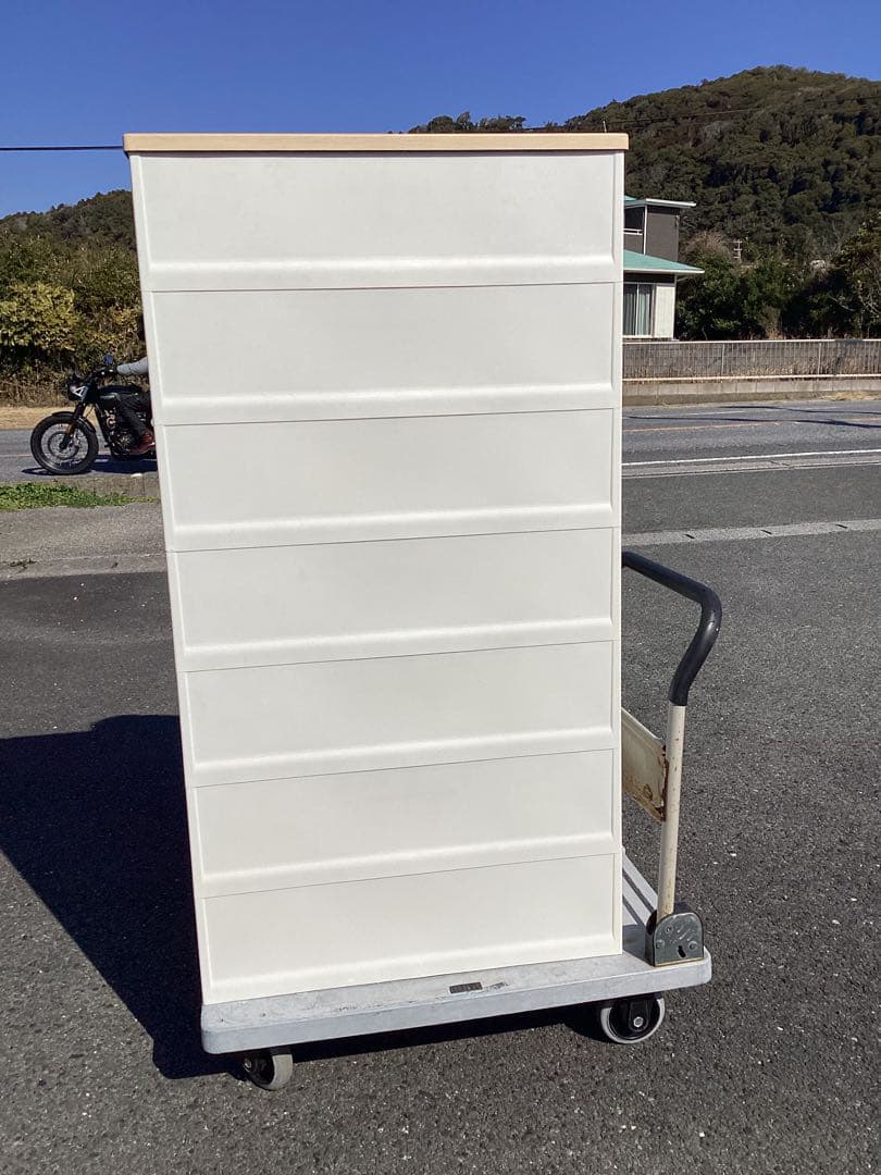 千葉県鴨川発　Fits アイボリー 7段チェスト　直接お渡しお値引¥12000