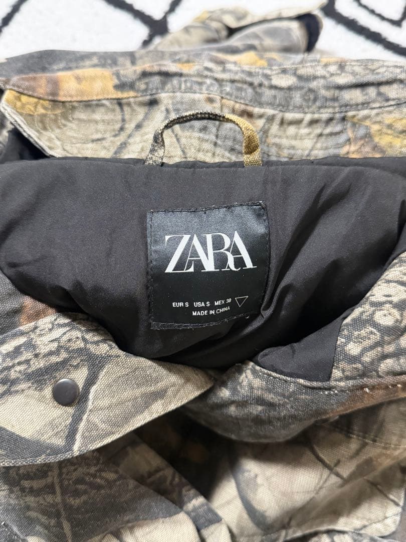 ウェア Zara Camo Jacket