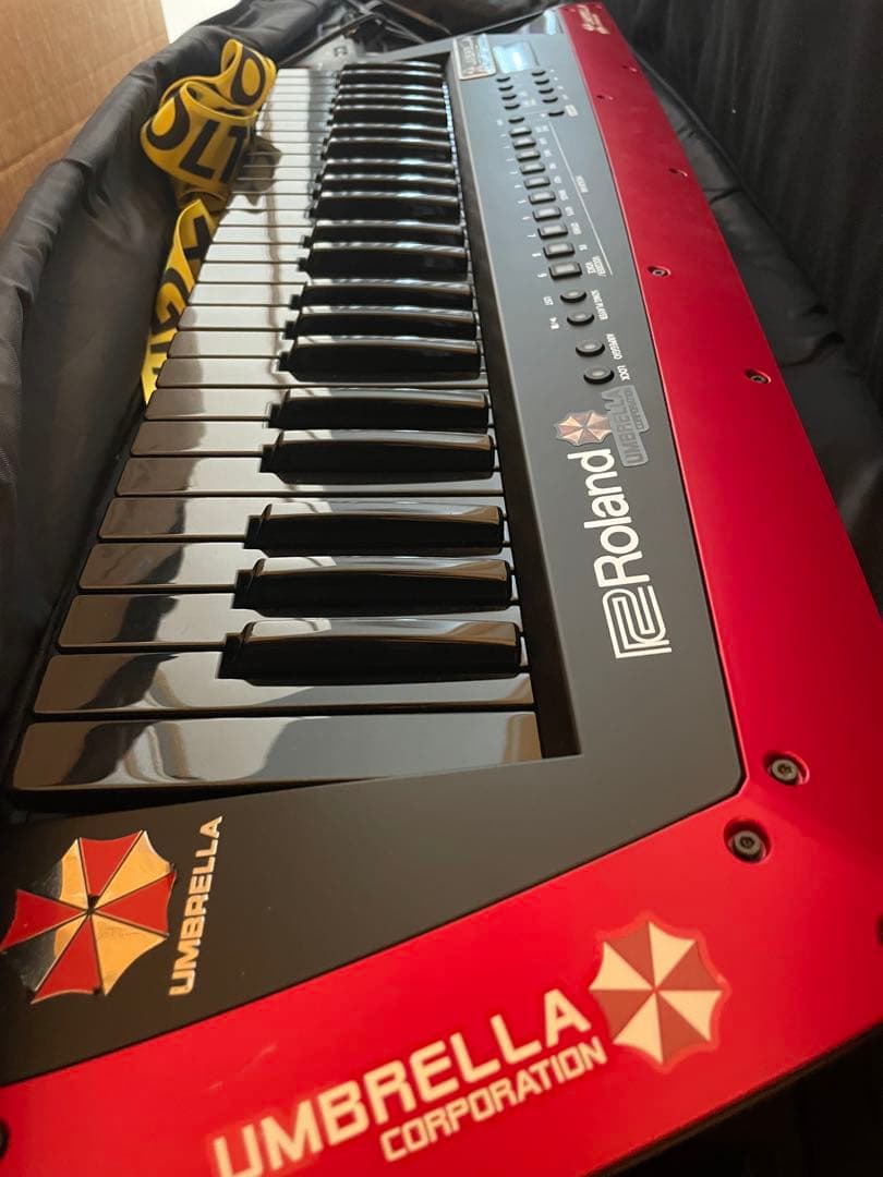 ROLAND AX-Edge-B(ブラック) 49鍵盤 ショルダーキーボード