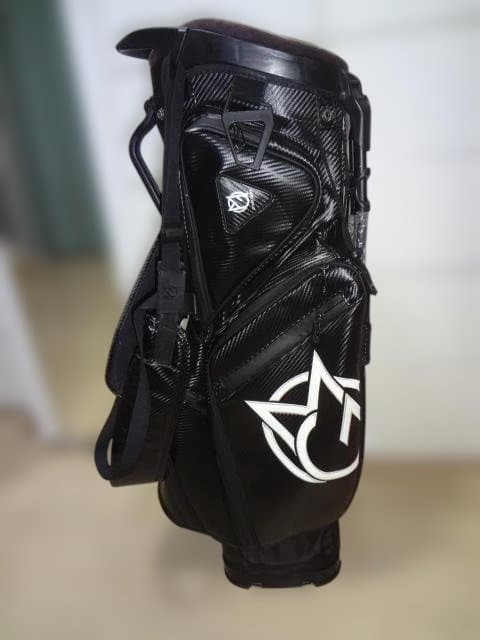 オムニクス / OMNIX Tripod BAGスタンド式 キャディバッグ