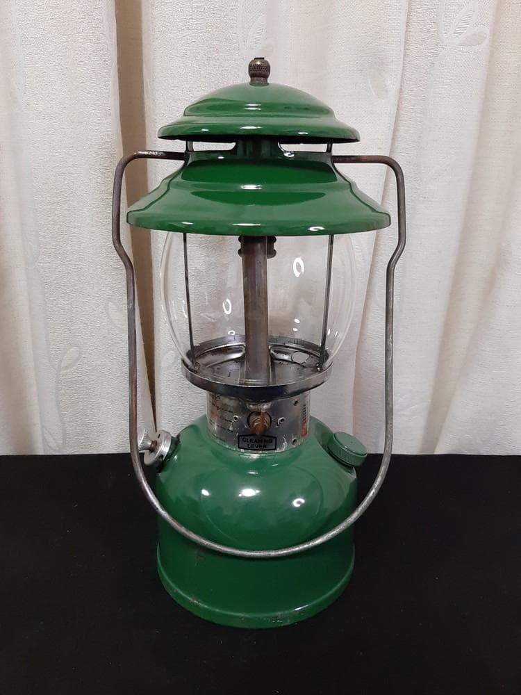 【希少・美品】コールマン ヴィンテージランタン200A700（緑） 81年7月製