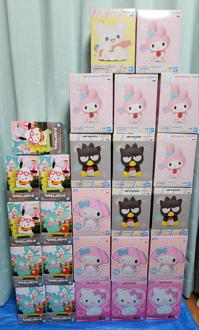 サンリオ　フィギュア