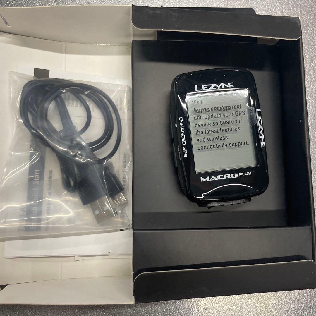 101. 【新品】LEZYNE MACROPLUS GPS サイクルコンピュータ