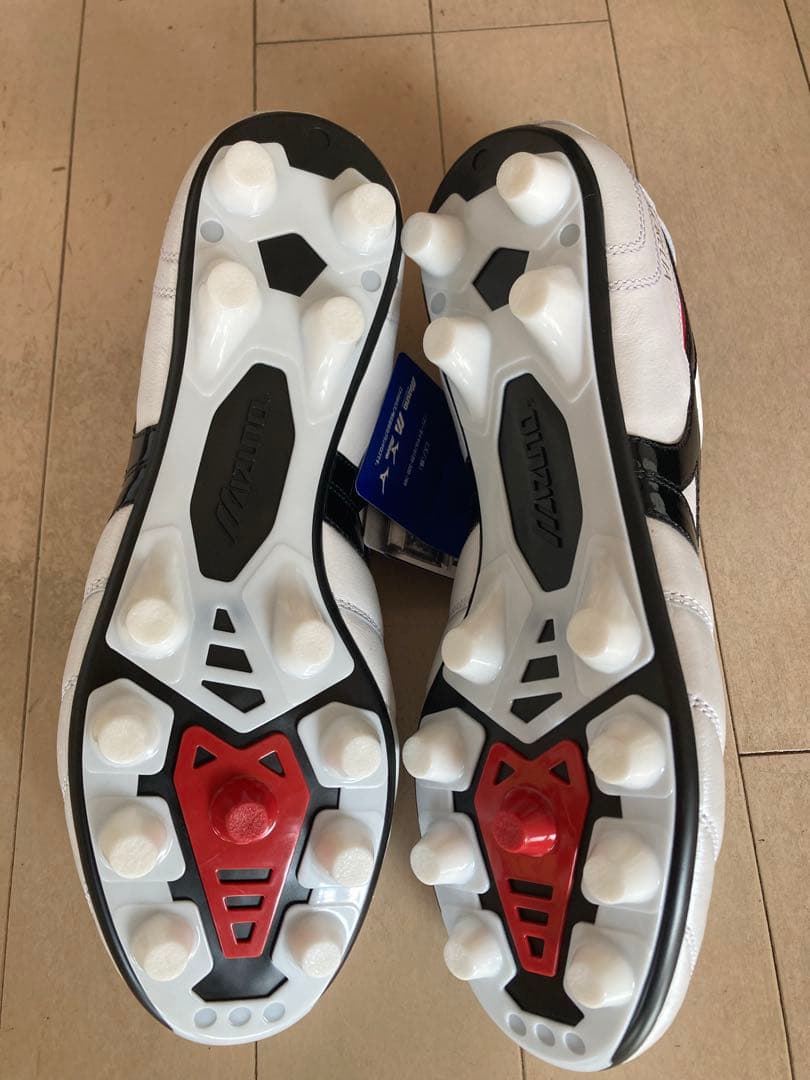モレリア2ジャパン　ノーマルステッチ　白　25.0㎝　新品。