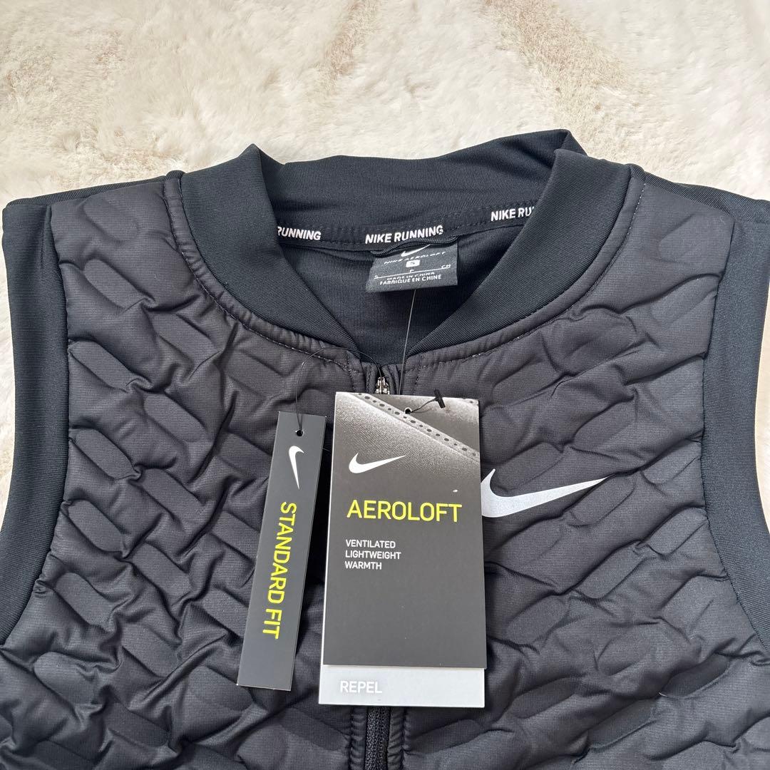 NIKE AEROLOFT ランニングジャケット　ベスト　Ｓ　レディース