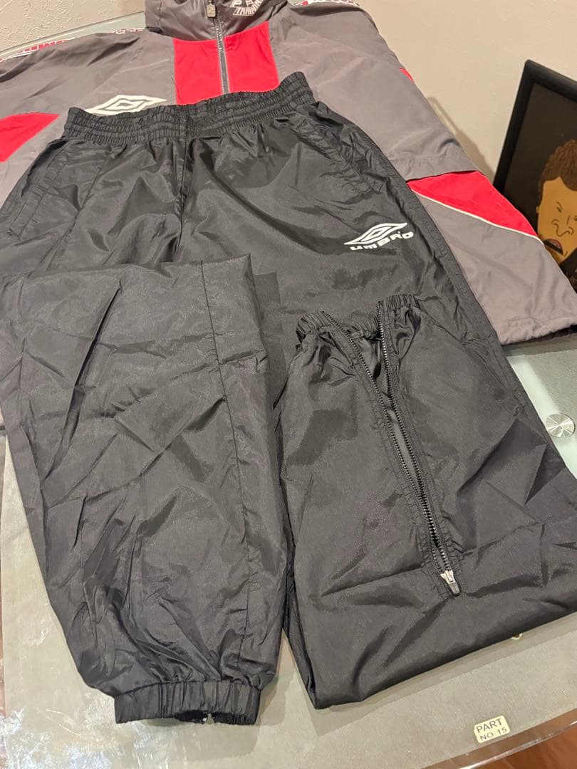 UMBRO PRO TRAINING ナイロンパーカー セットアップ　XLサイズ