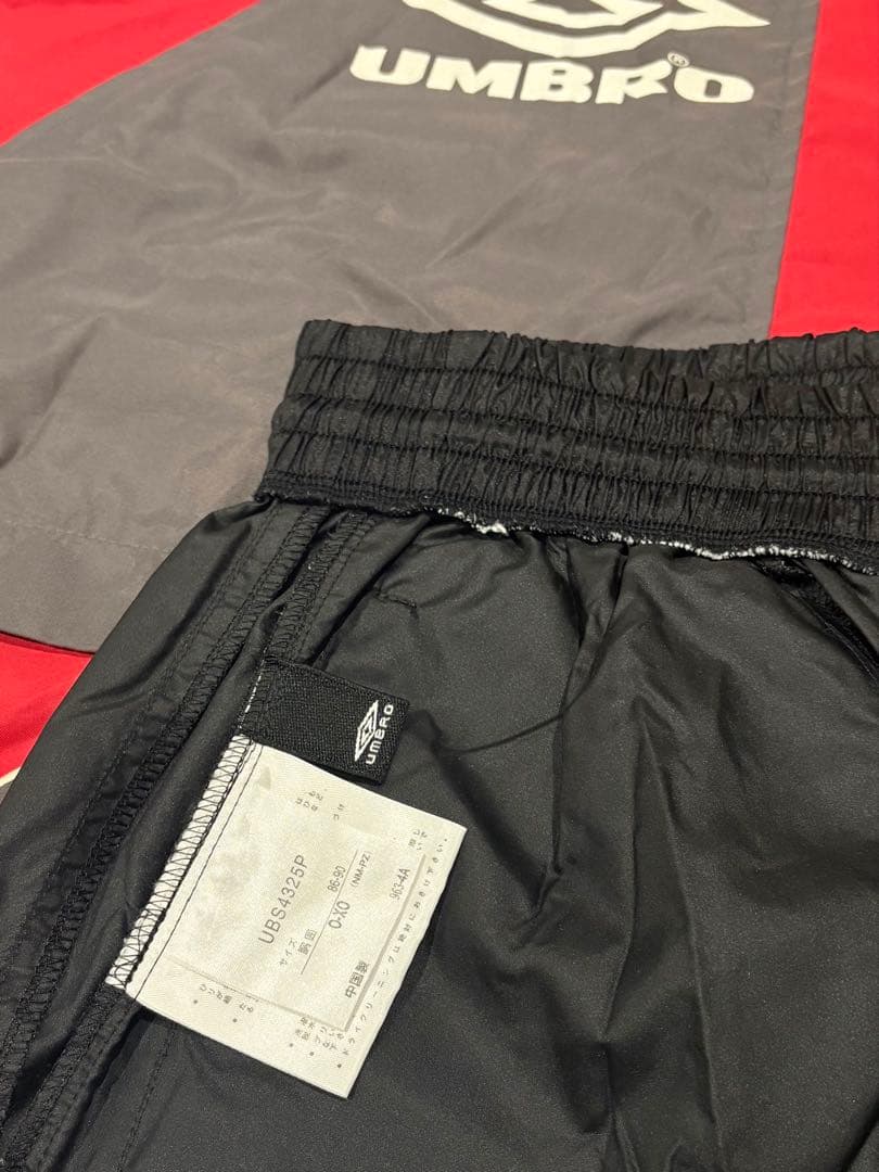 UMBRO PRO TRAINING ナイロンパーカー セットアップ　XLサイズ