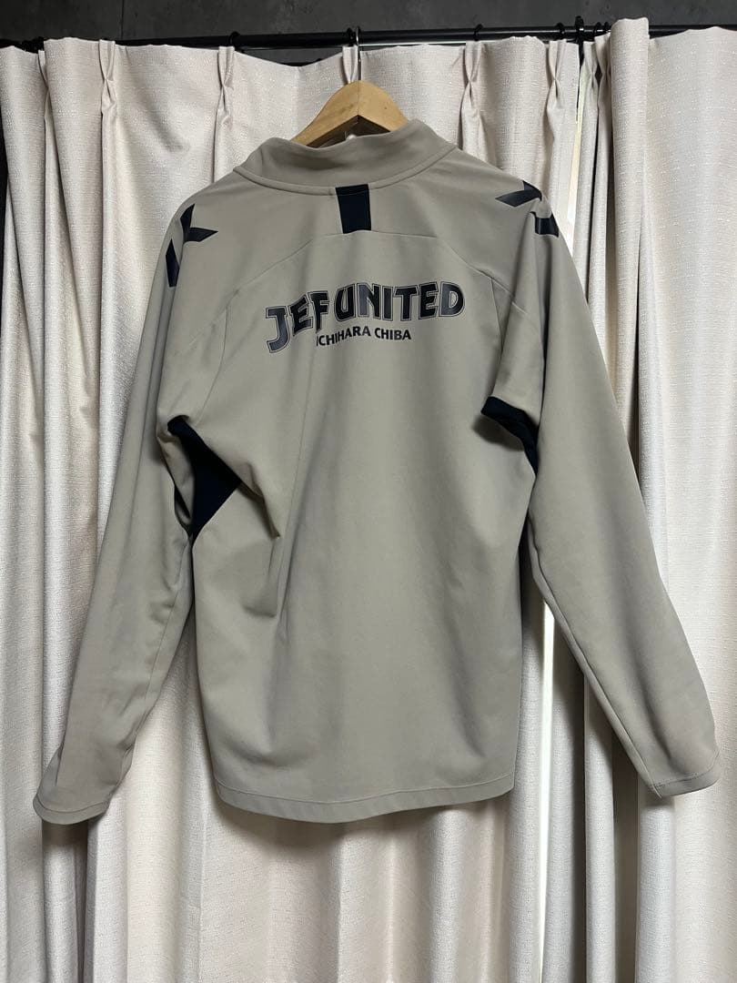 hummel ジェフユナイテッド市原・千葉　トレーニングジップハーフトップ　L