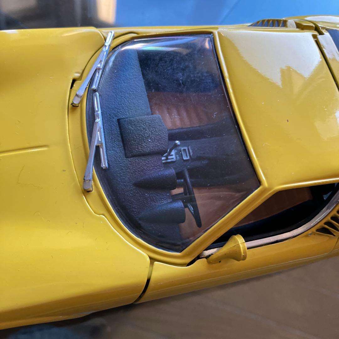 ランボルギーニ、ミウラ　ダイキャスト、ミニカー1/18