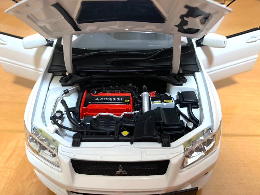 AUTOart ランサーエボリューション 1:18