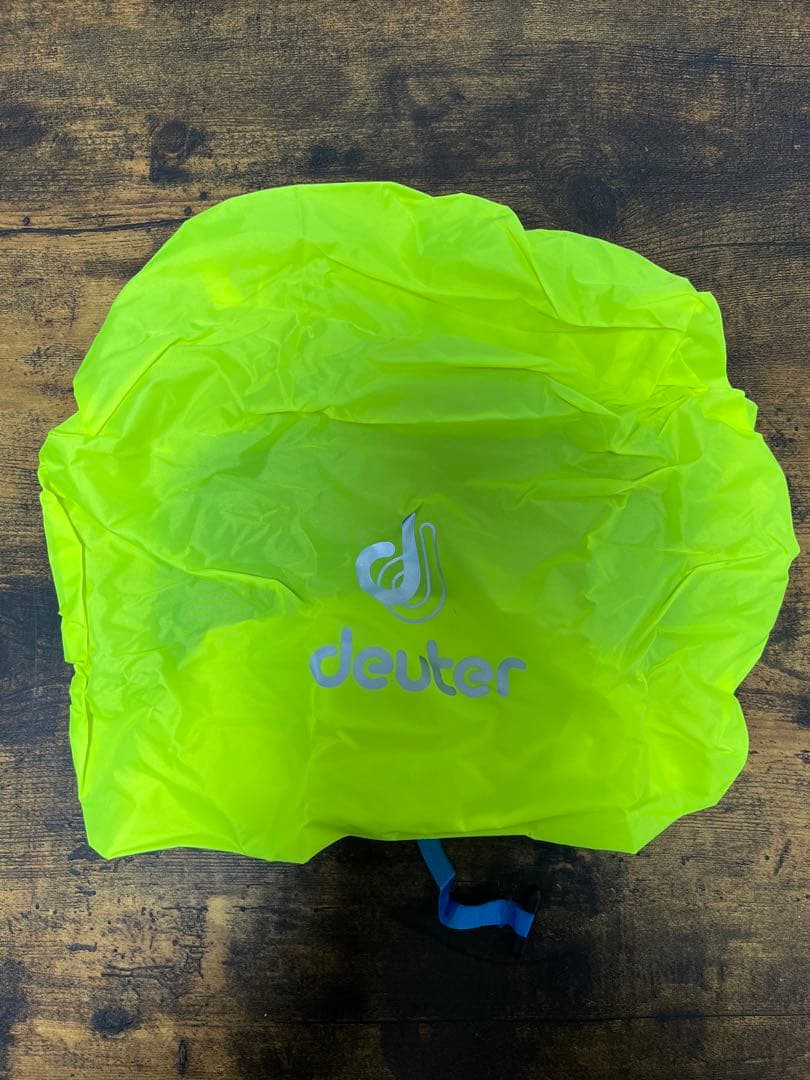 DEUTER ( ドイター ) バックパック レース8 ブラック