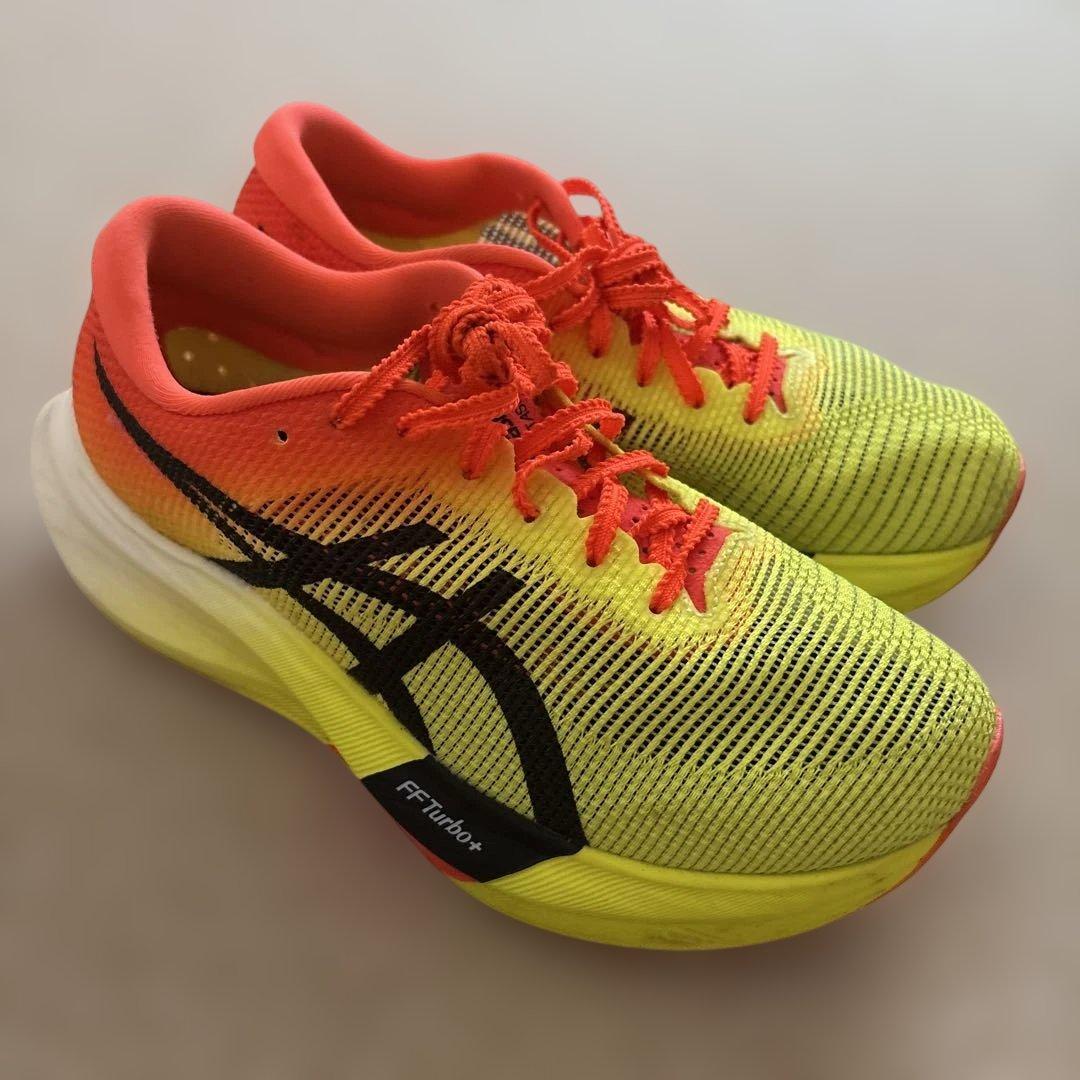 ASICS メタスピード スカイパリ　23.0
