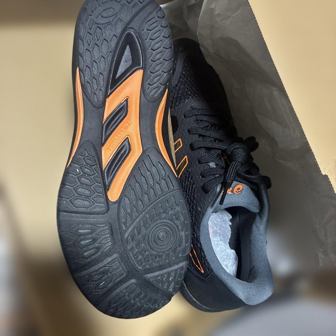 asics バレーボールシューズ ブラック/オレンジ