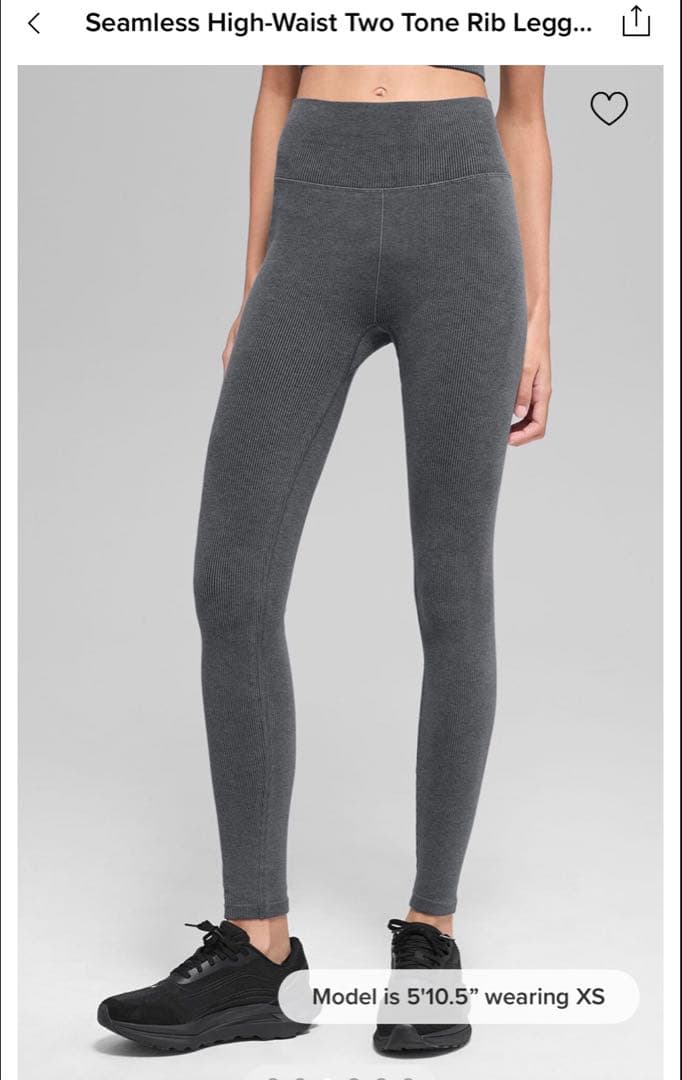 alo yoga レギンス　新品未使用　XS