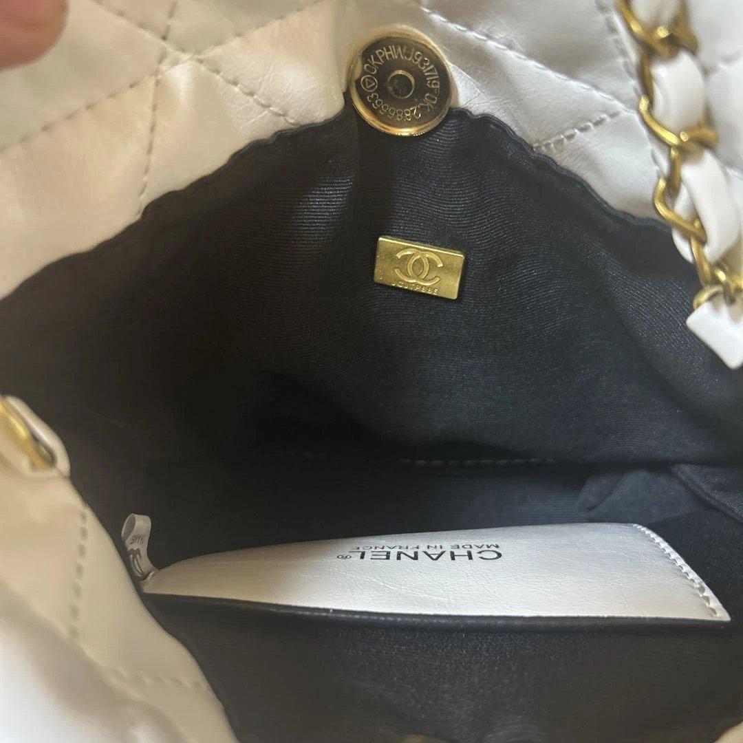 CHANEL パール付きミニ ショルダーバッグ ノベルティ