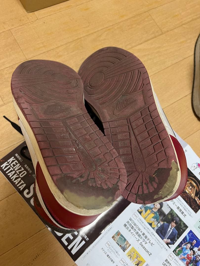 中古品！NIKE JORDAN1 Chicago HI 付属品、専用箱ナシ！