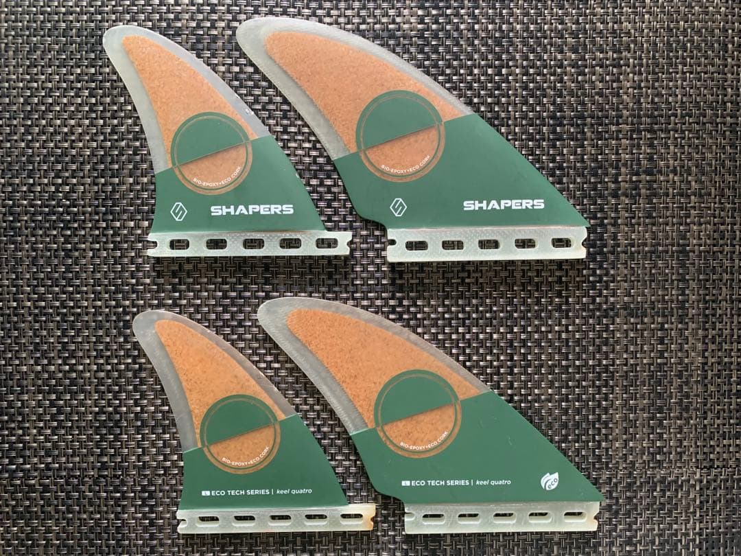 SHAPERS FINS - QUATRO KEEL クワッドフィン