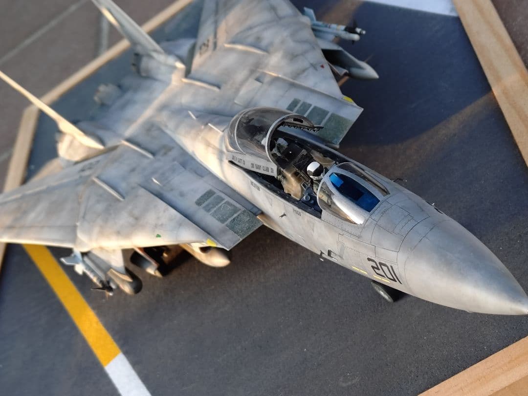タミヤ　1/48 F-14D トムキャッターズ