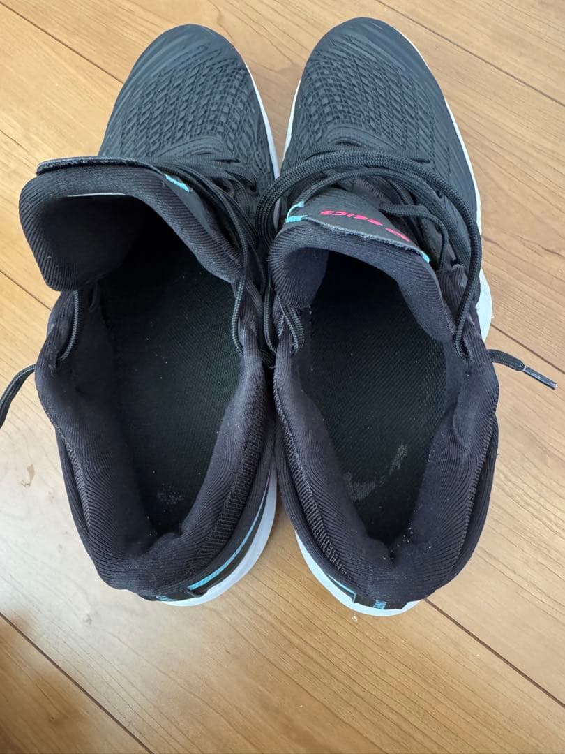 シューズ(男性用) ASICS UNPRE ARS LOW