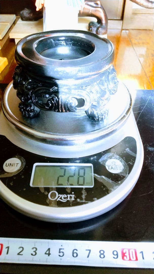 超綺麗&超豪華.巨大.龍入り水晶玉の置物.直径15センチ位..最高級台座付きます