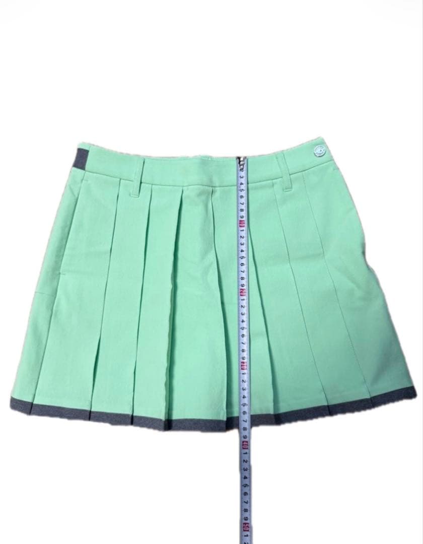 デサントゴルフ　ミントグリーン プリーツスカート【美品】