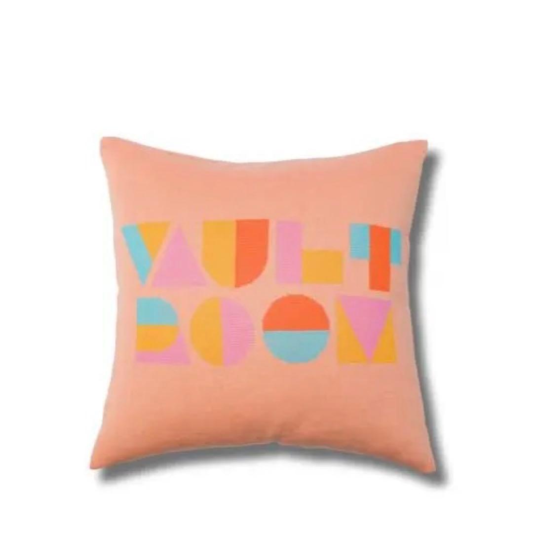 VAULTROOM EQUIPMENT KNIT CUSHION 新品未使用
