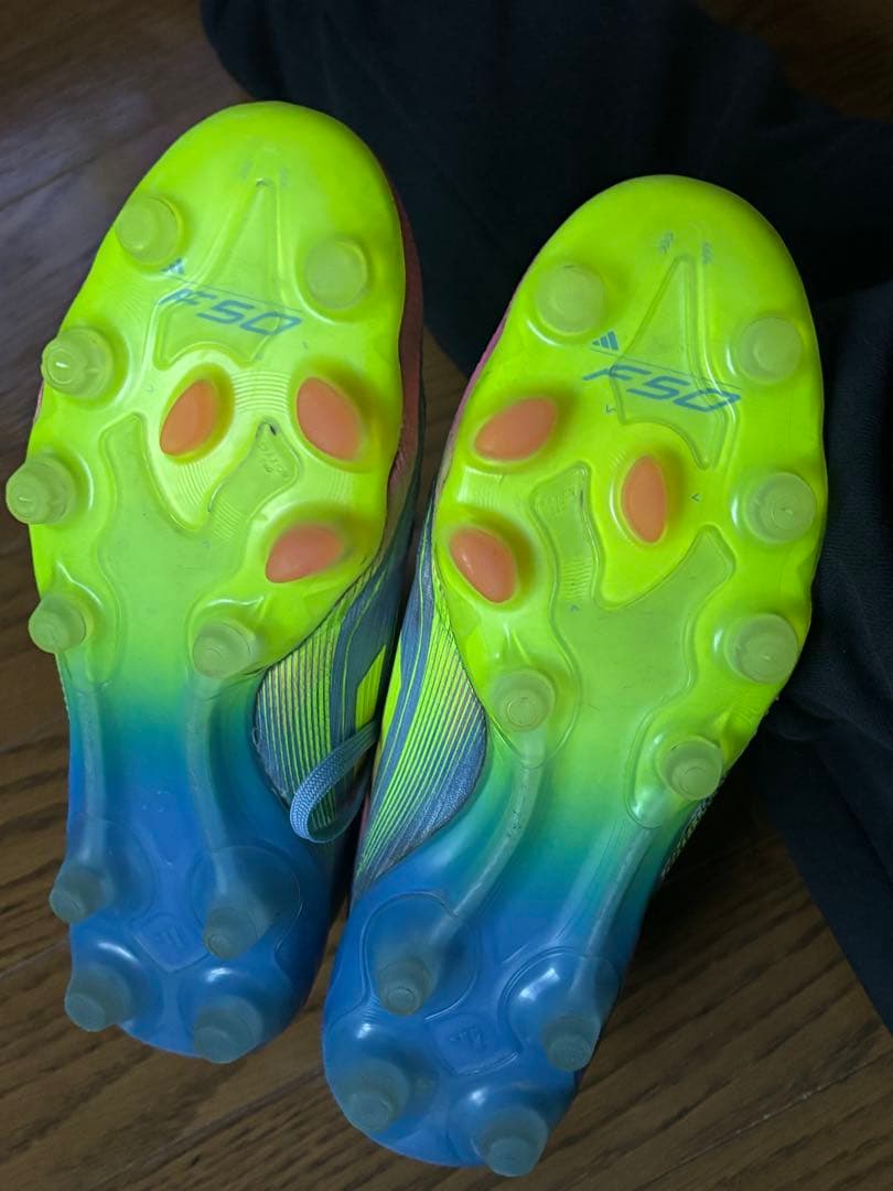 サッカースパイクadidasF50エリート hg.ag 24.0