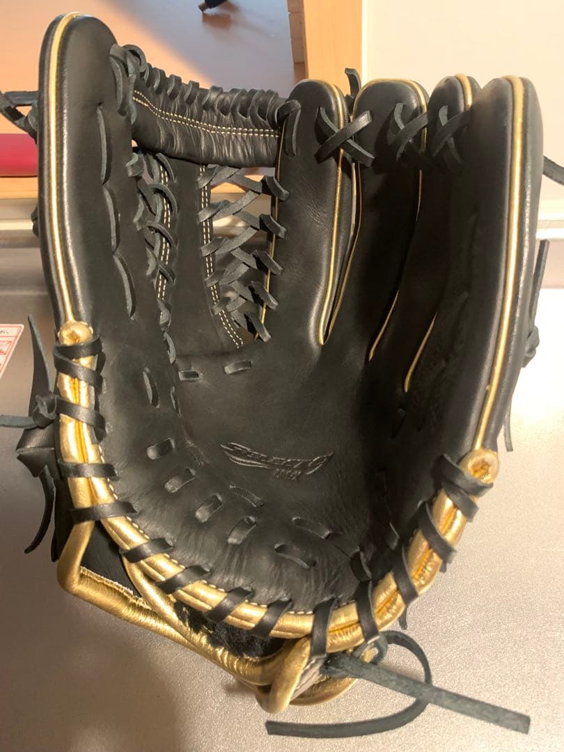 新品同様 ミズノ Mizuno 軟式 野球 グローブ 黒金
