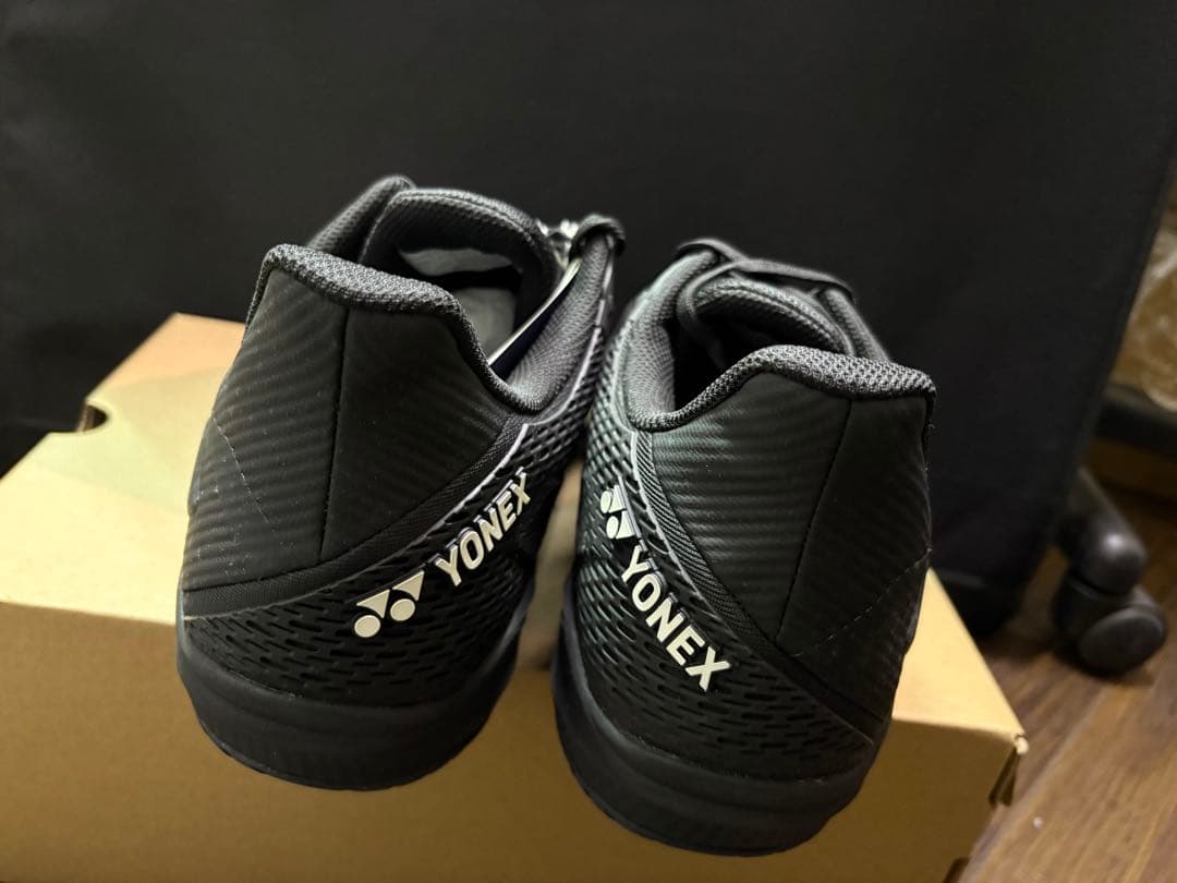 YONEX 　パワークッションアドアクセル メン クレーSHTAAMG 31㎝