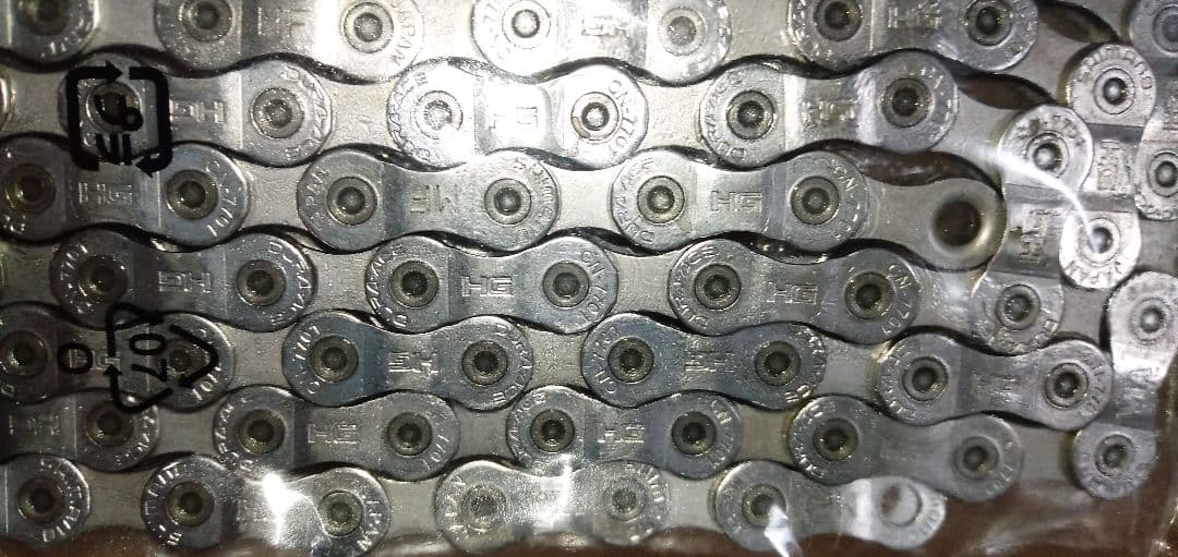 SHIMANO DURA-ACE CN-7701 9速チェーン 114L