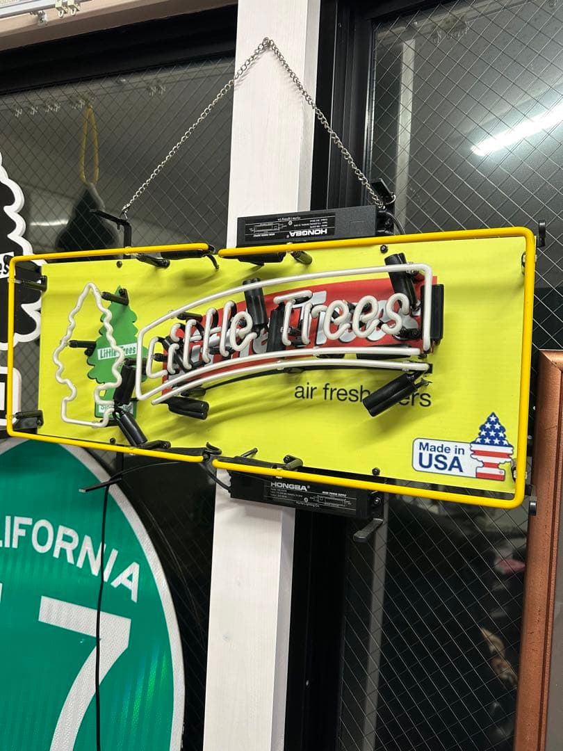 リトルツリーネオン看板・LittleTrees・世田谷ベース・アメリカ雑貨