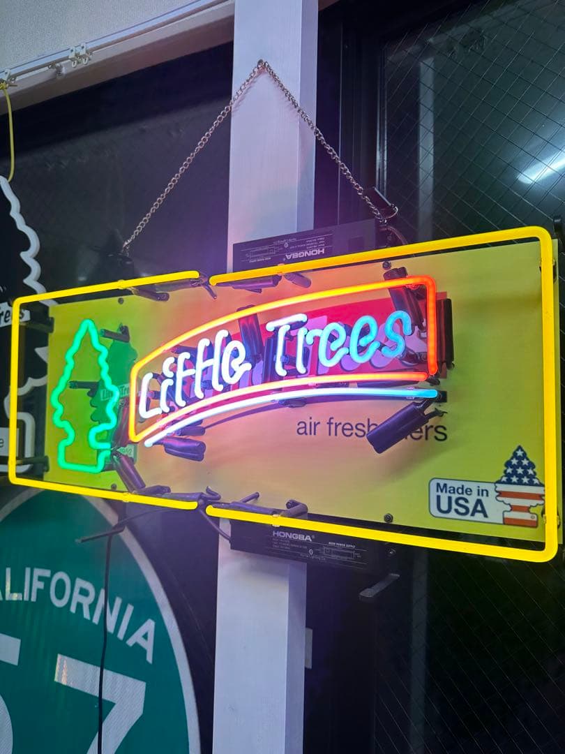 リトルツリーネオン看板・LittleTrees・世田谷ベース・アメリカ雑貨