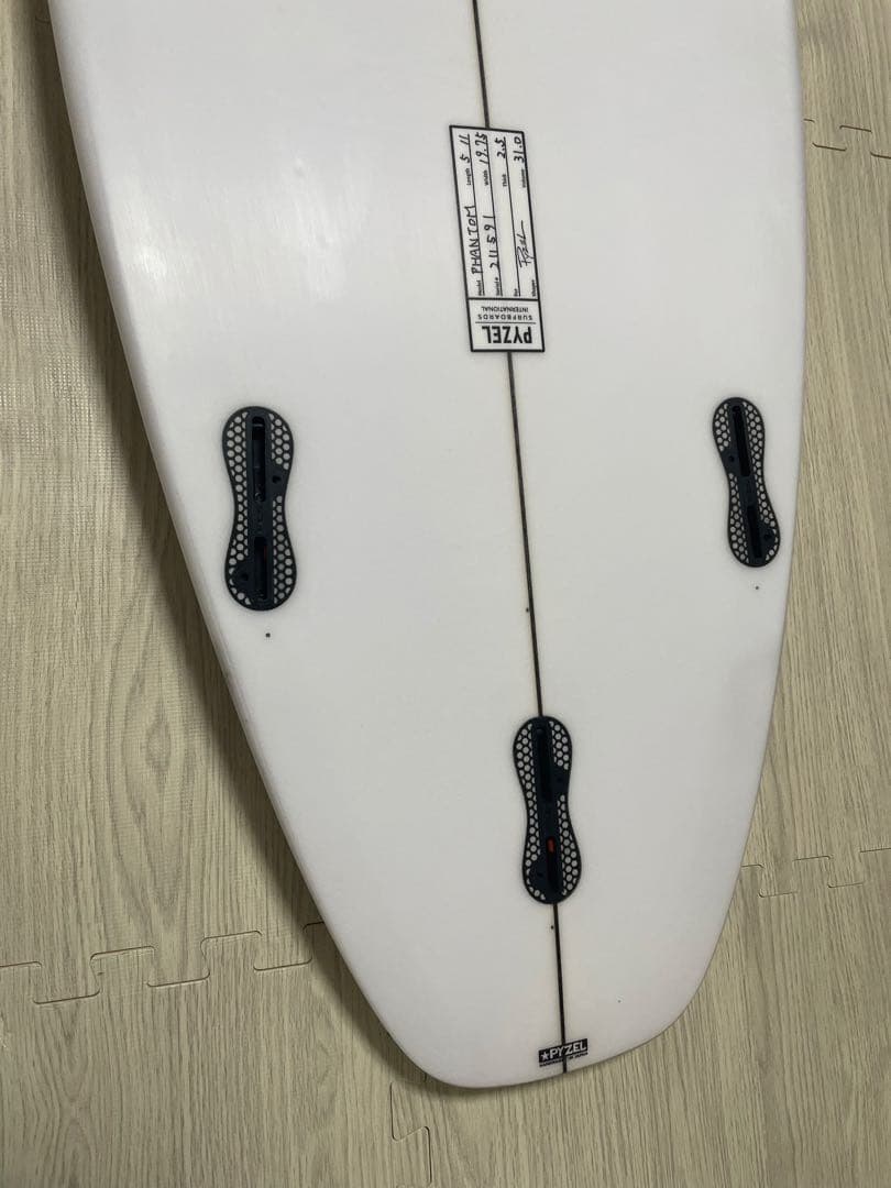 【最終値下げ】PYZEL Phantom 5‘11 31ℓ