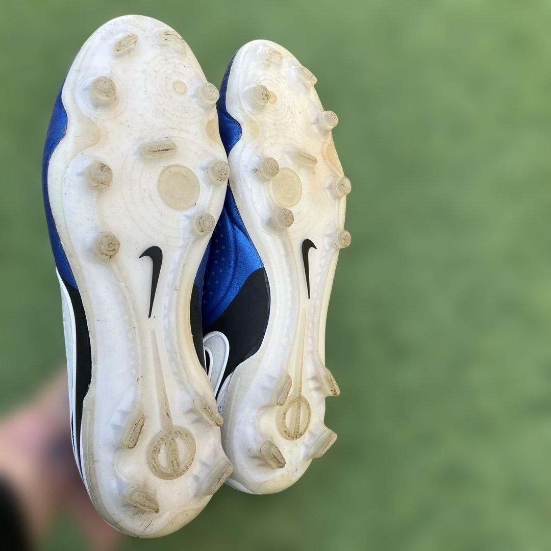 シューズ Nike Tiempo FG